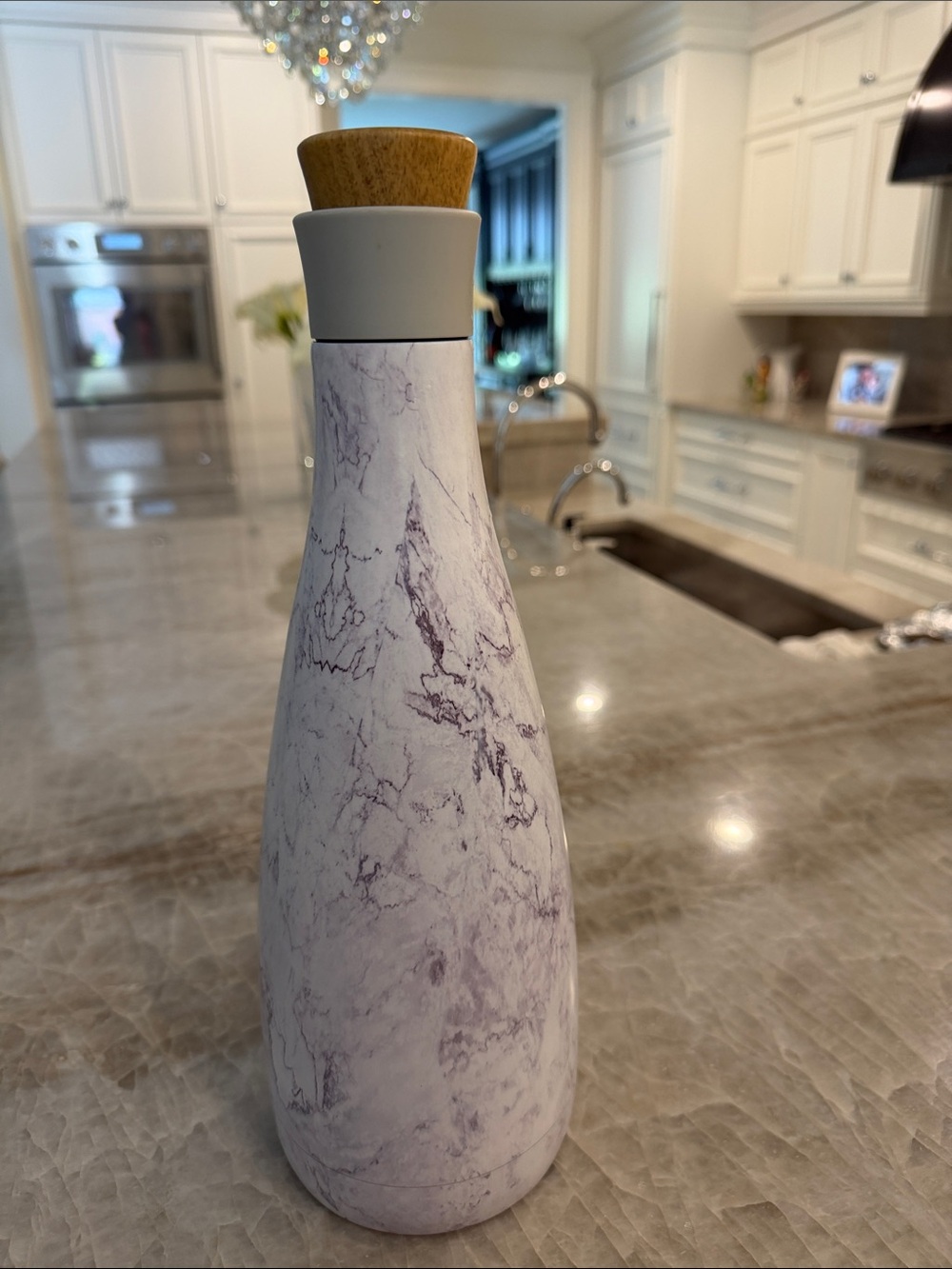 Swell drinking bottle never used ! 50oz